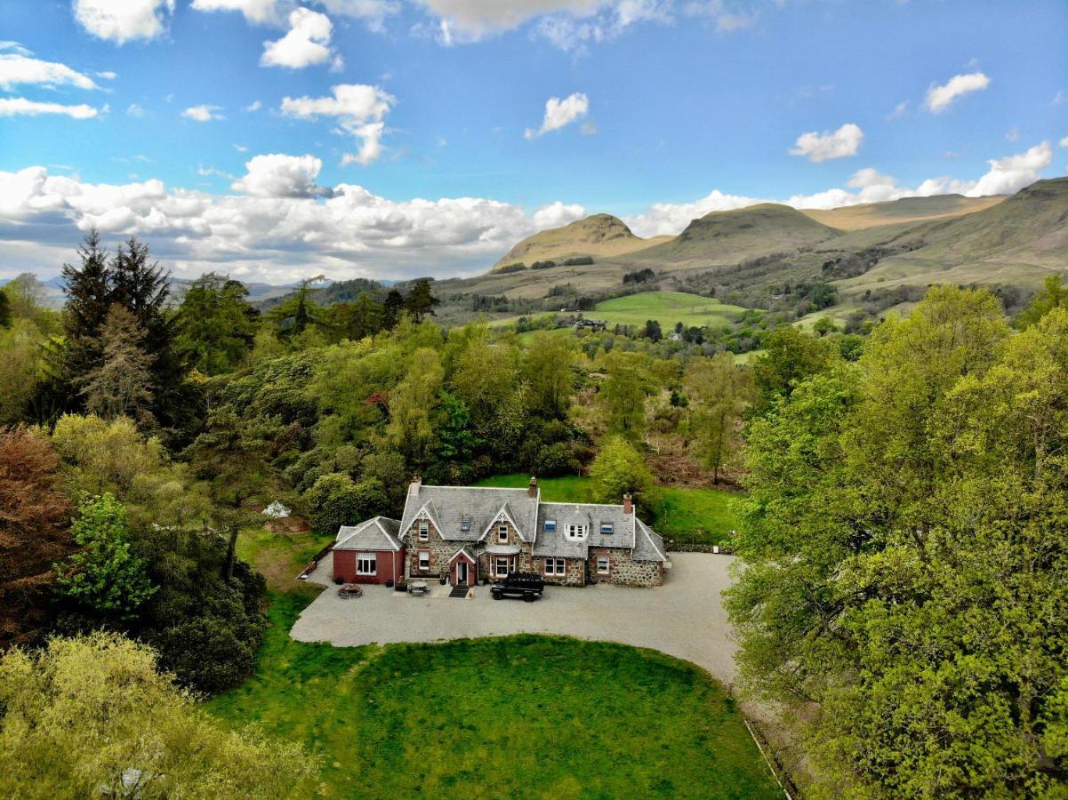 The West Highland Way Pitches Hotel Glasgow Exterior photo